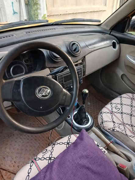 السلام عليكم 
ليفان 320 موديل 11 جاهزة ماعدا كبريسر تبريد او بور ستيرن رادلهة الباقي جاهز كير محرك صدر ترايك وين متريد سكني بغداد او اداوم اب كركوك اروح او اجي بيهة مافديوم وكفتني  اب شارعة السعر 18 بيهة مجال ***********  بغداد الشعب
