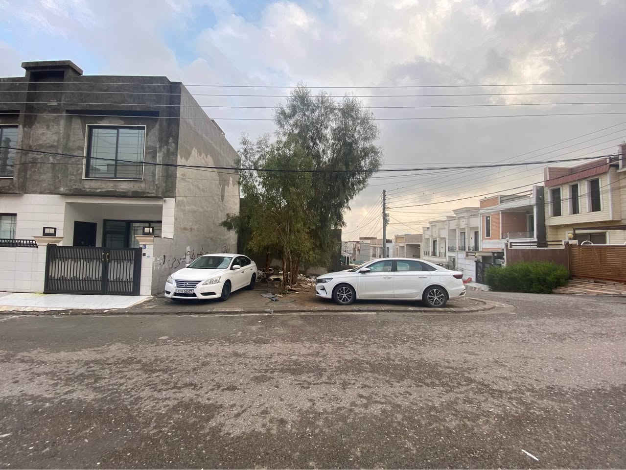 هەولێری نوێ ١٠٠مەتر زەوی چوارگۆشە بەفرۆشتن
.
اربيل جديد ١٠٠متر قطعة ارض مربع روكن للبيع
.
.***********واتساب.
***********.
اري طاهر.
عقارات مەلەك تاج اربيل
.
‏‪#Ari_tahir‬ #اري_طاهر #ملك_تاج_اربيل #مەلەک_تاج_ئەربیل #Malak_Taj_Erbil #Erbil أربيل, العراق
