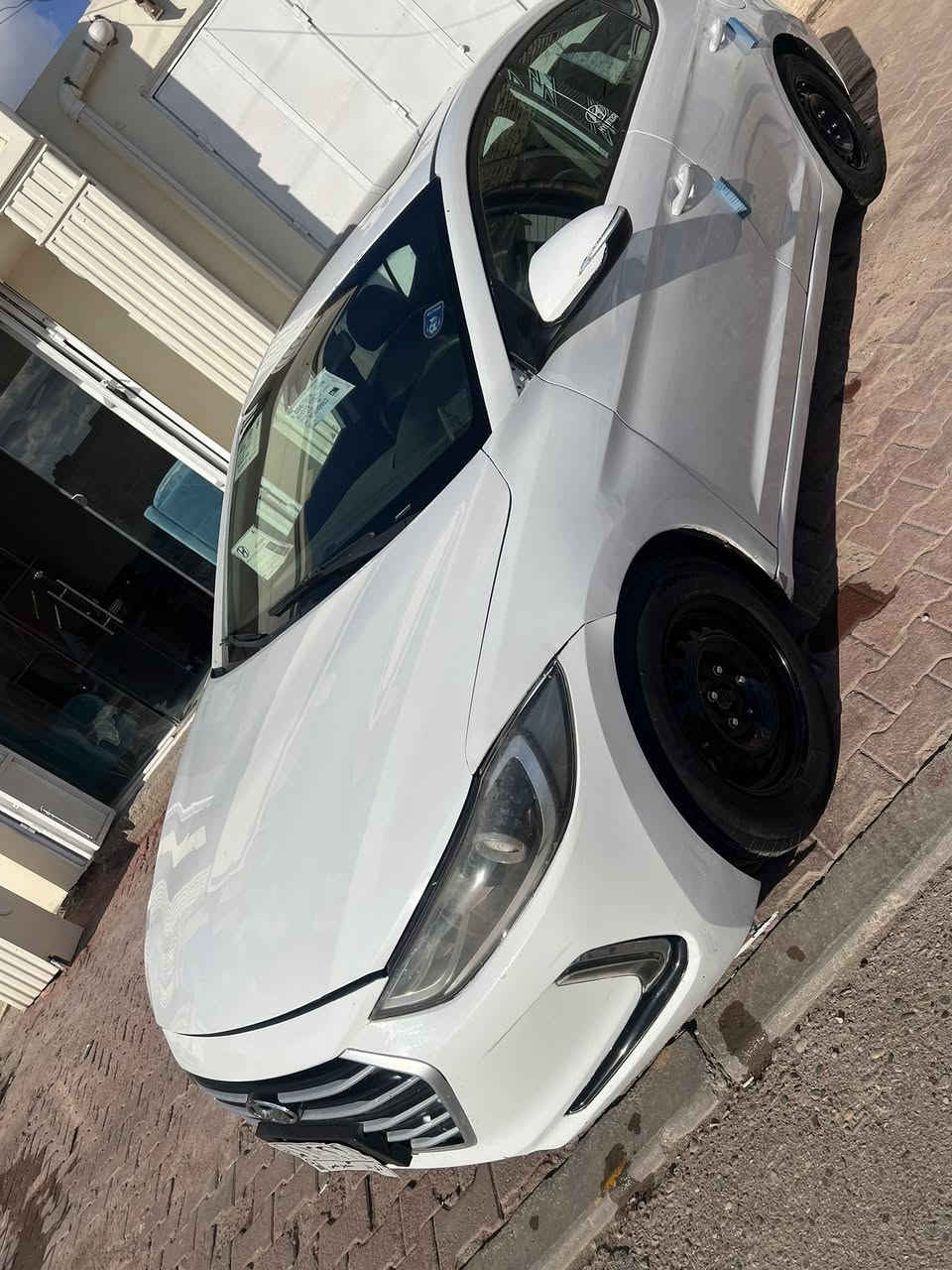 السلام عليكم سياره نوع النترا موديل 2018 وارد امريكي ضررجها جاملغ امامي سياره فول مواصفات واحد ع واحد بصمه فتحه تحكم شاشه كامره حساسات كشنات جلد جميع الموصفات موجوده محرك دوش سياره جاهزه من كل النواحي محرك كير تبريد تدفئه حداده تخم تاير كله جديد سنويه نافذه قبل شهر مكان السياره ميسان السعر 95 بيه مجال قليل سياره بيها رشاة صبغ اثر تشليع او اگبشر صبغ مامكفوله من الصبغ ابيع فقط كفاله من لعيب الشرعي و لكص والكلبه والتجيه والرسميات الشراي يتصل ***********//*********** 
اقراء المنشور قبل لا تتصل رجاً
