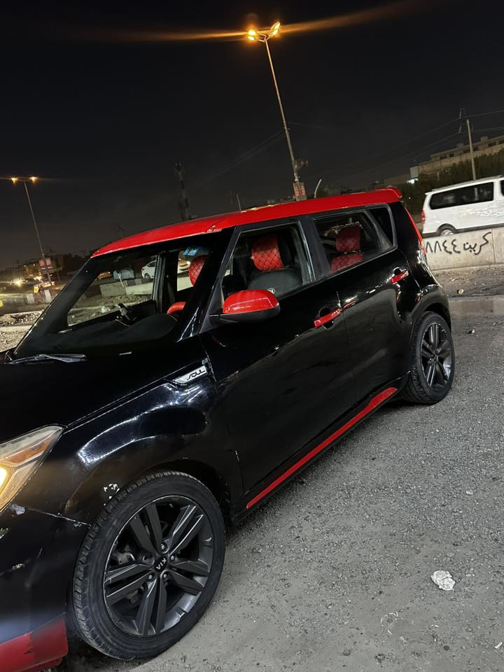 كيا صول موديل 2017 تو كلر صبغ عام مكينه 2000 مواصفات سبورت  سعر 100 $ وبي مجال. ***********
