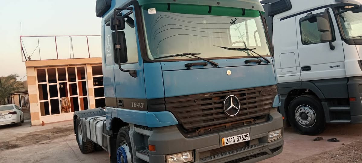 السلام عليكم للبيع اكتروز موديل ٢٠٠٢ رقم وهزه جديده بإسمي كير كهربائي تخم تاير السياره جديده السعر ١٩٥ ورقه وبيه مجال مكان السياره الصويره للاستفسار *********** او ***********
