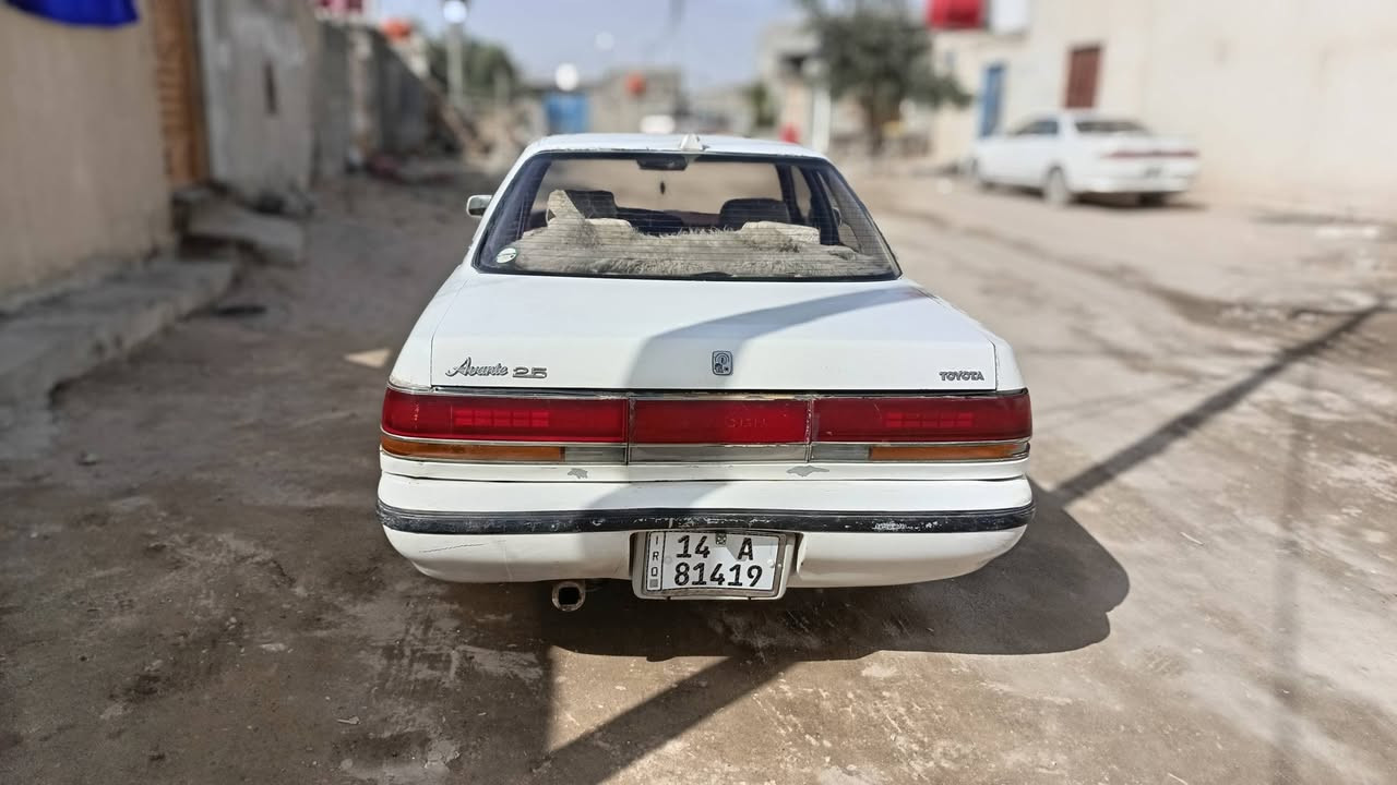 سلا عليكم شيزر گصيف موديل 1991 محرك وگير خير   من الله صبقته البلاد ما صبوقه  كهربايت كله شغاله ما ناقصه شي غرفه نضيفه تواير جدد حداديه جديده باتري جديد  سنويه الحد 2029 راعيه موجود يمي ثاني يوم يداورلك 
 سعره 45 وبيه مجال بصيط  متواجد عله اهاذ رقم ***********
