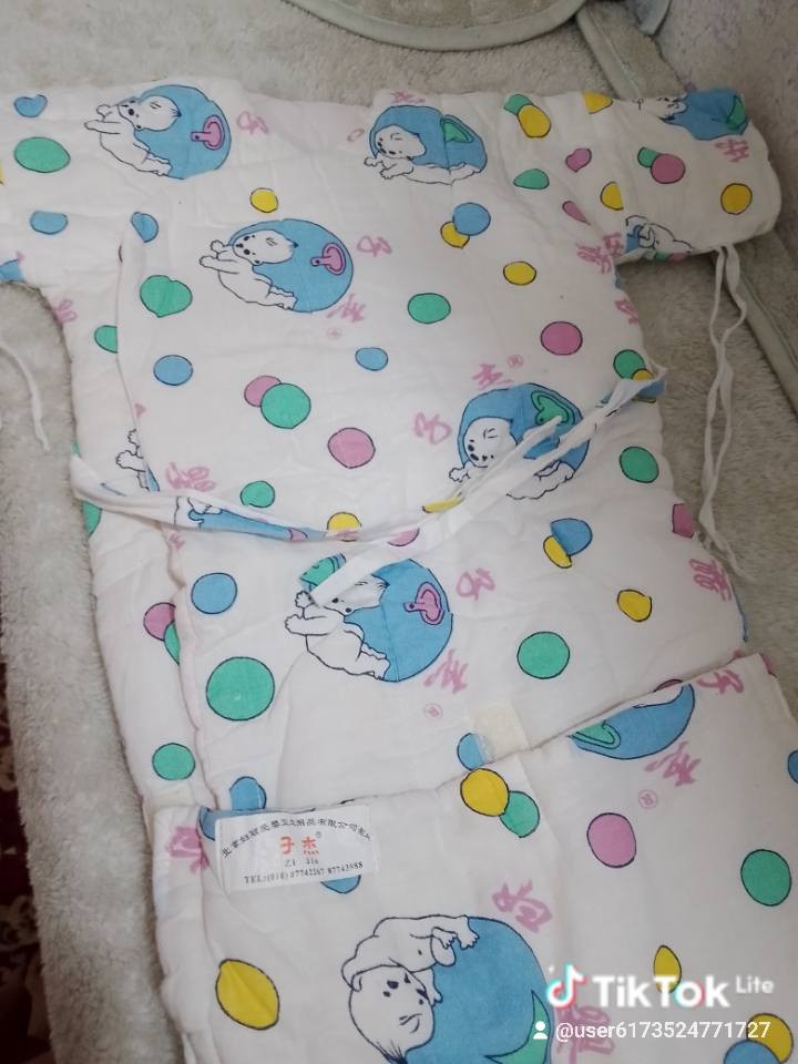 ع خمسميةوالف ملابس حديث ولادة وعدي حمالة اطفال خفيفةماركةجيكو ودراجات اثنين وسكوتر


**إذا كنت صاحب هذا الإعلان وتريد حذفه لأي سبب، رجاءا أرسل رسالة إلى الدعم الفني**