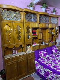 غرفة اخشاب للبيع صاج احطاطه مستخدمه الي يريدها للاستفسار ع رقم07823993...