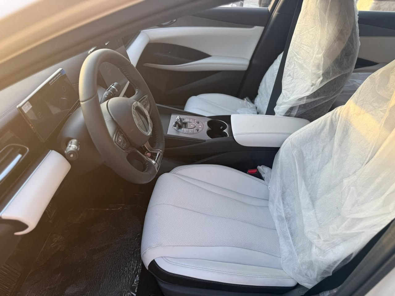 سيل 6 موديل 25 بغداد بأسمي مرقمه وكامله ماشيه 6 بحاله الوكاله كامرات محيطيه وحساسات امامي خلفي وقتطعين تبريد داخل جلد ابيض كشن سائق كهرباء مدى 80كم موجوده بلحله مركز المدينه سعر نهائي 149$  بدون عمله رجاءا


**إذا كنت صاحب هذا الإعلان وتريد حذفه لأي سبب، رجاءا أرسل رسالة إلى الدعم الفني**