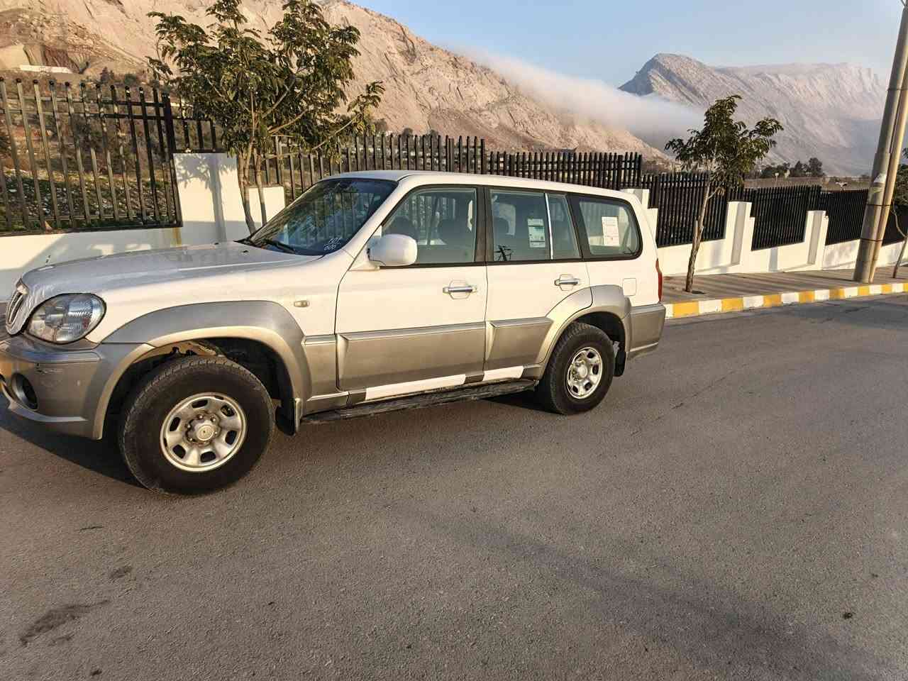 هۆندا تریکان ٢٠٠٢
ره قه م سلێمانی تاکو ٢٠٢٧ تازەیە
مەکینە vvt ٣٠٠٠ 
٢ پارچەی بۆیاخە 
توند و تۆڵە 
گێڕ و مەکینە بە شەرت 
تە حویل و خەرامە بە شەرت 

٥٨ گەڵا و کەمێ مەجال 
***********
***********
