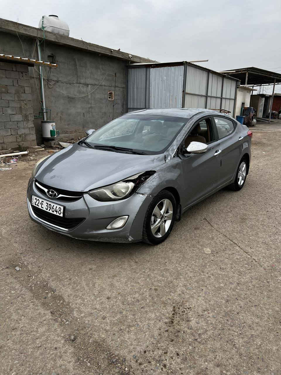 سلام عليكم لانتره ٢٠١٤خليجي بيه حادث رقم اربيل الدولي  مواصفاته تحكمات استيرن جهتين مكينه ٢٠٠٠ مري شفط تبريد شغال السياره شغاله او تمشي التواصل *********** غير متواجد عله النت مكاني بغداد الدوره
