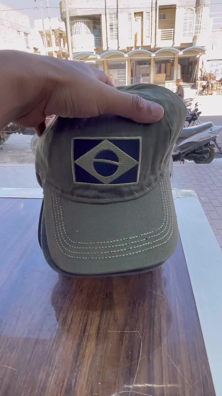 على بركة الله فتح باله شفقه اوربي غير مستخدم ماركات وبراندات عالميه 
( بالات ميلانو 2 للملابس الرجالية )
عنوان المحل :- الرفاعي شارع ٤٠ المحلات الجديدة (الاستثمار) قرب مطعم مندي عدن


**إذا كنت صاحب هذا الإعلان وتريد حذفه لأي سبب، رجاءا أرسل رسالة إلى الدعم الفني**