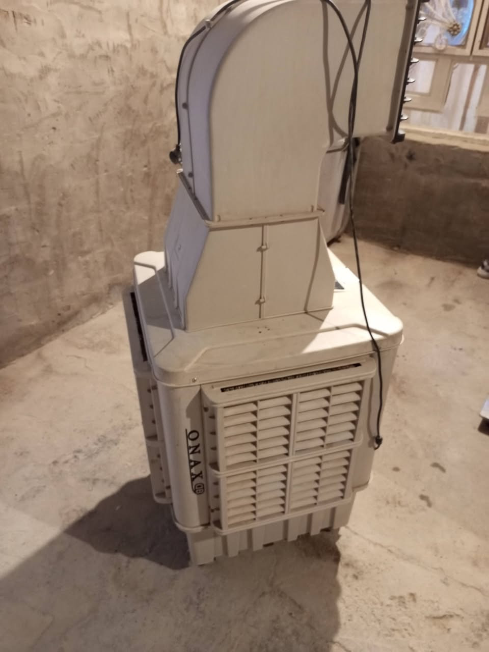 السلام عليكم مبرده للبيع استعمالها قليل السعر 200
***********
