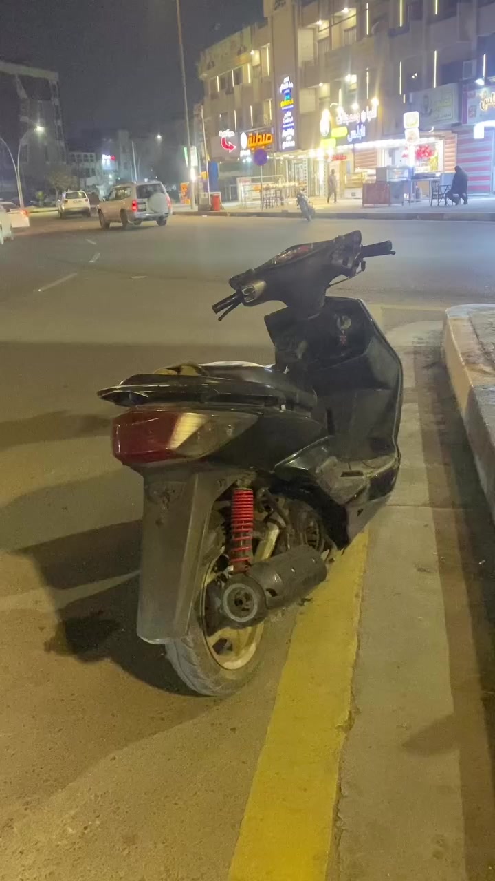 السلام عليكم سكنس فحل كابريتر ابيع كوم حديد يرادله كابريتر ول بجم تفلش كهرباىيات كله شغاله تجي تحمل وتروح اكفلك سرقه رايده ب٣٢٥ وبيه مجال رقمي ***********
