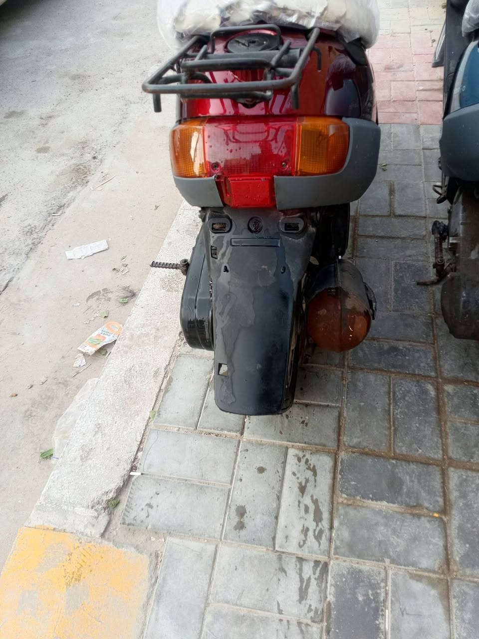 سلام عليكم بطه الفين و ٣ شاصي مكفوله ومكينه ناعمه كربائيات شغاله نقصه فقط باتري مكاني كربلاء الحر الرقم *********** السعر ٢٠٠
