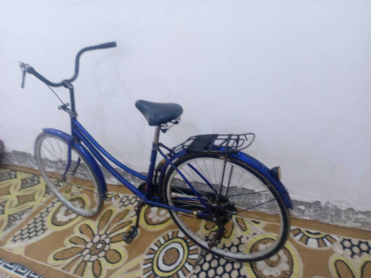 سلام عليكم ورحمة الله وبركاته بايسكل للبيع
بايسكل ياباني حاويه والاثباتات موجوده مكينه ركه 
سعر 65الف وبي مجال للبيع او للمراوس الشراي
او الي يريد يراوس يراسني خاص امراوس بايسكل
فقط مكان نجف عامود 130 جنب مزرعه فدك
الون ازرق ماءئل الا الاسود الجاملخات وياه


**إذا كنت صاحب هذا الإعلان وتريد حذفه لأي سبب، رجاءا أرسل رسالة إلى الدعم الفني**