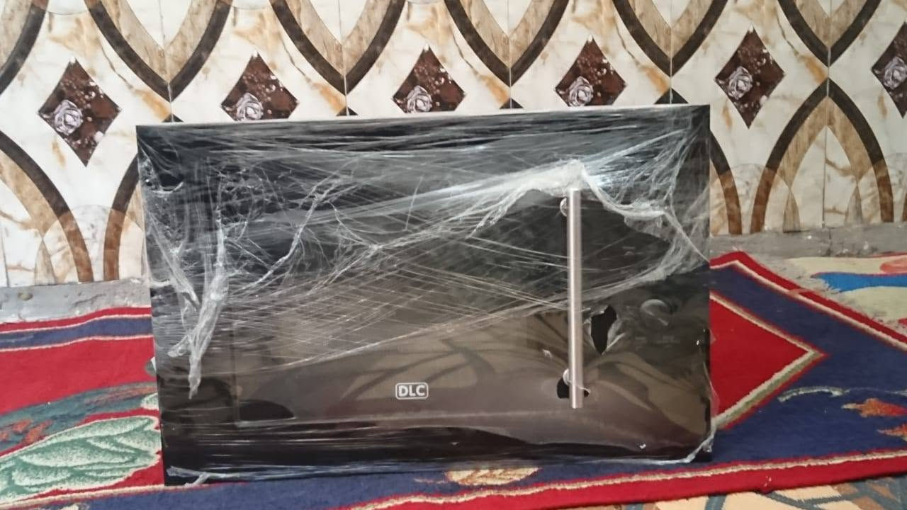للبيع اوفن جديد ١٠٠ الف براد حار بارد ١٠٠ ومكينه خياطه ٥٠ الف الاتصال على الرقم ***********
