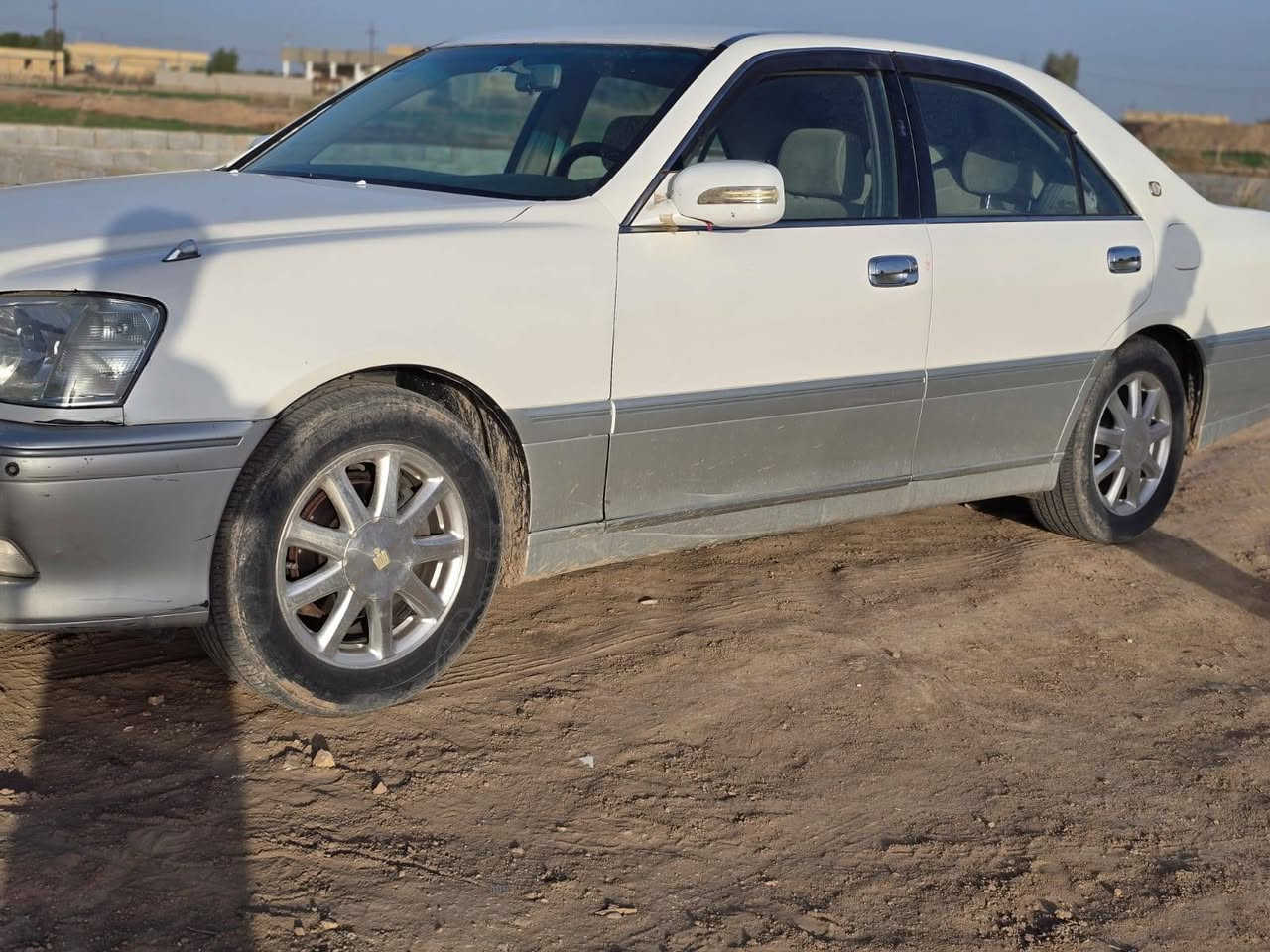 ملكه كصه قماره بس ديفور جبير اكرستال اصل ماشيه 80الف مكينه كير كفاله رقم ونسويه ع شاصي سنويه ل 2029 تبريد ثلج ويل نجمه شاشه 
السعر 43 وبيها مجال حك الجيه
***********
