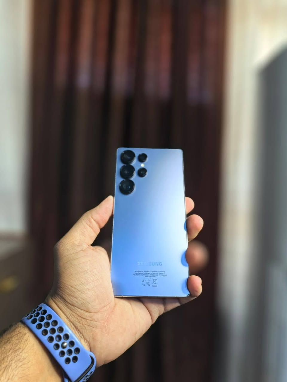 السلام عليكم
اس 25 الترا ذاكرة 256 نظافة ١٠٠%
جهاز بدون قلم ضايع مستخدم 5 أشهر 
جهاز شغال ١٠٠ % سيم كارت الأول ذا خليته مايشتغل تخليه بل 2 يشتغل مابيه مشكله ويشغل سيمكارتات 2 
كامل ملحقاته عدد كفات ٤ وياه هديه
سعرة مليون ٥٠ الف
عنوان بغداد البلديات 
***********
