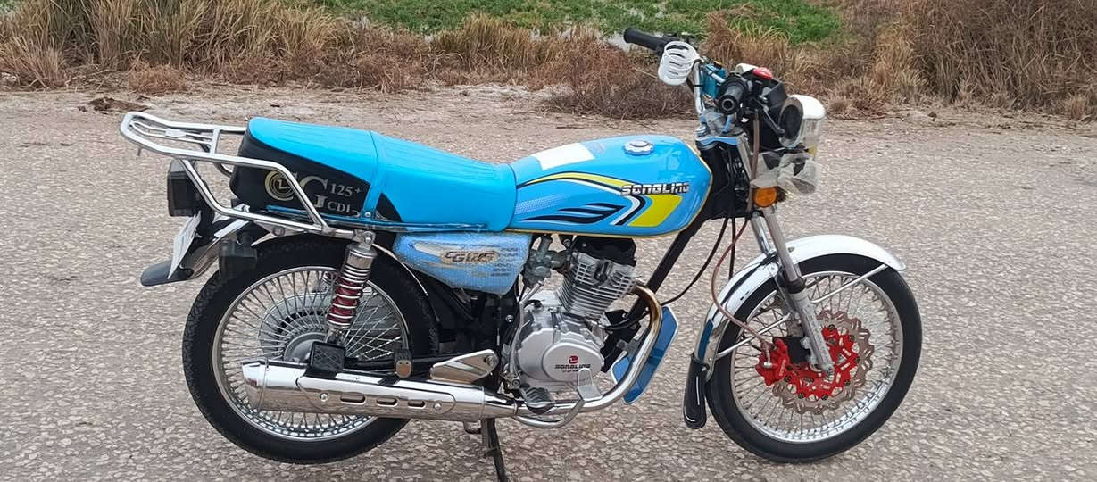 سلام عليكم تايكر للبيع 25اوراق كامله دراجه جديده ماماشيه شي قليل مكاني القاسم ناحيه سعر خاص ***********
