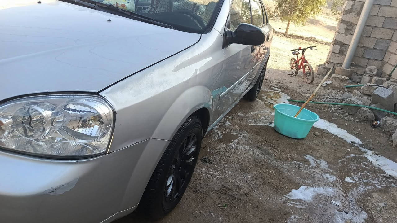 اوبترا موديل 2004بخ عام بدون ضرر  سعر 62 وبيها مجال ***********
