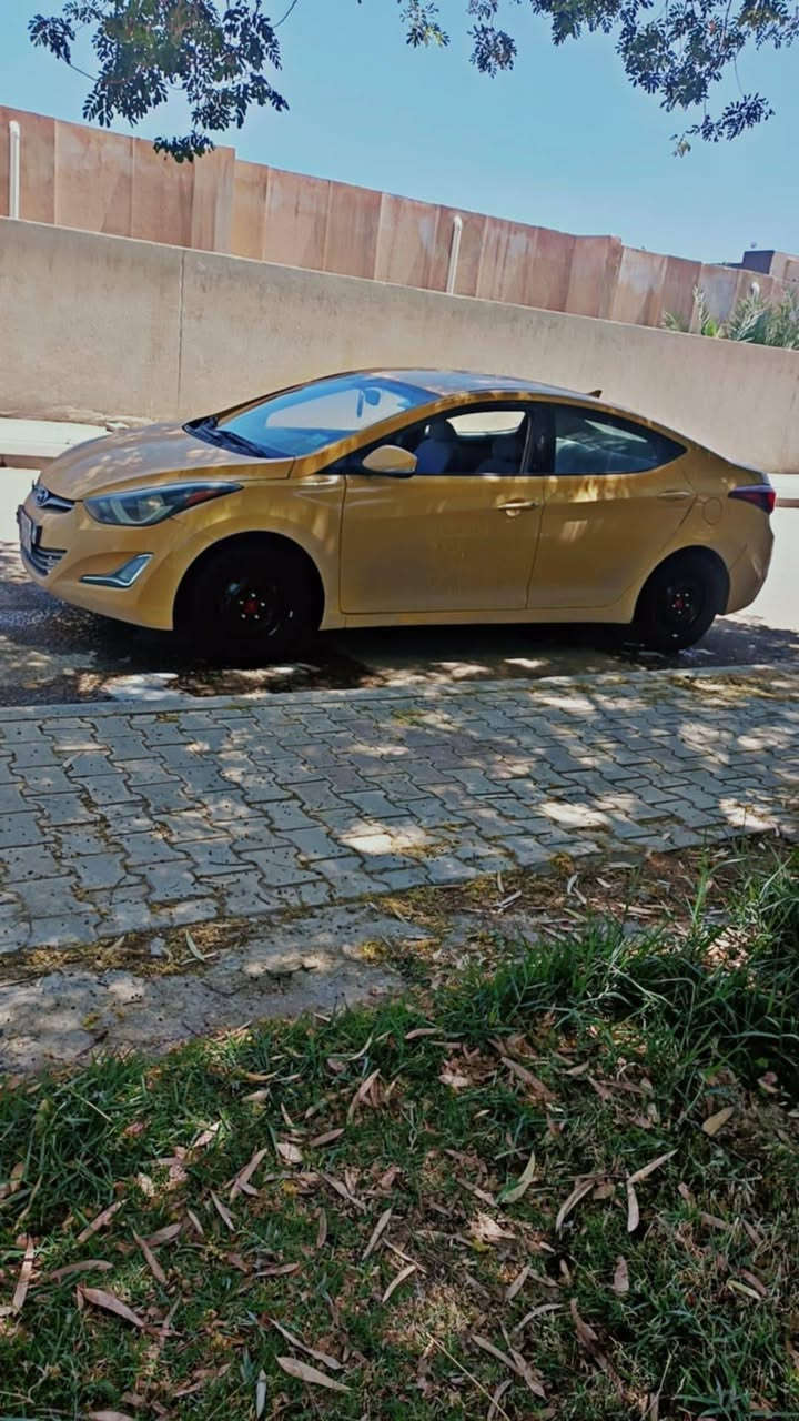 اسلام عليكم هونداي النترا للبيع موديل 2014 كير عادي مكينه 1800دوش حداديه جديده السيارة بسمي تحويل مباشر السيارة بيها خط كربلاء نجف السعر 92 اوبيها مجال قليل***********
