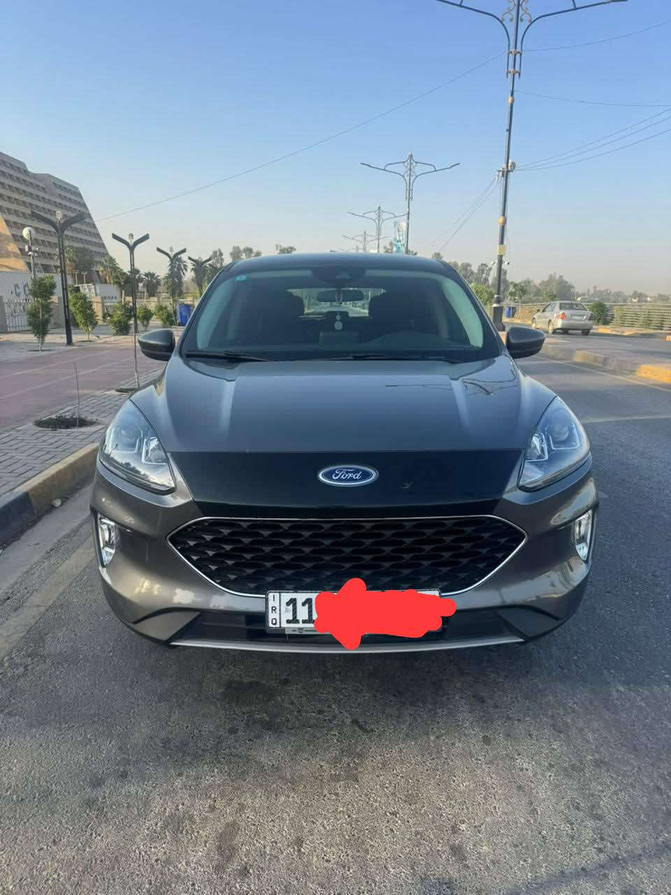 فورد اسكيب هايبرد بدون حادث فول مواصفات ما عد الفتحة 2022/***********
