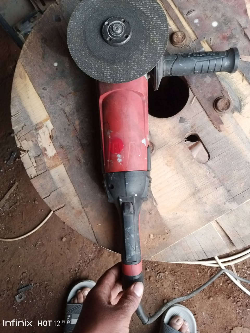 السلام عليكم متاح كوسره البيع اخو الجديد استعمال شهر واحد
رقم الهاتف ***********
رقم واتساب***********
