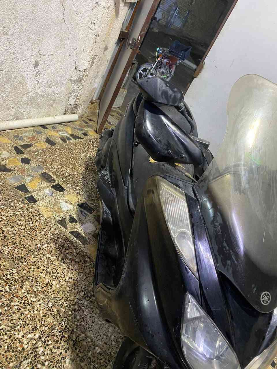 سلام عليكم سم الدراجه من كراند دبل كيج مكينه ربع نوزل سعر ٧٠٠وبيه مجال حك الجيه مكاني بغداد الشعب ***********
