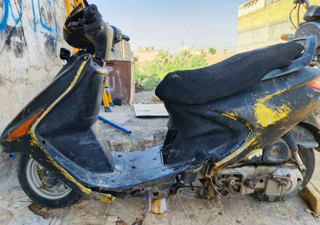 السلام عليكم مكلف بنشر. دراجه فراشه للبيع.  الشطرة حاوي العباس
شغاله.   بس لكفر شوي تعبان للتواصل ع الرقم ***********
السعر ٢٢٥ وبيه مجال
