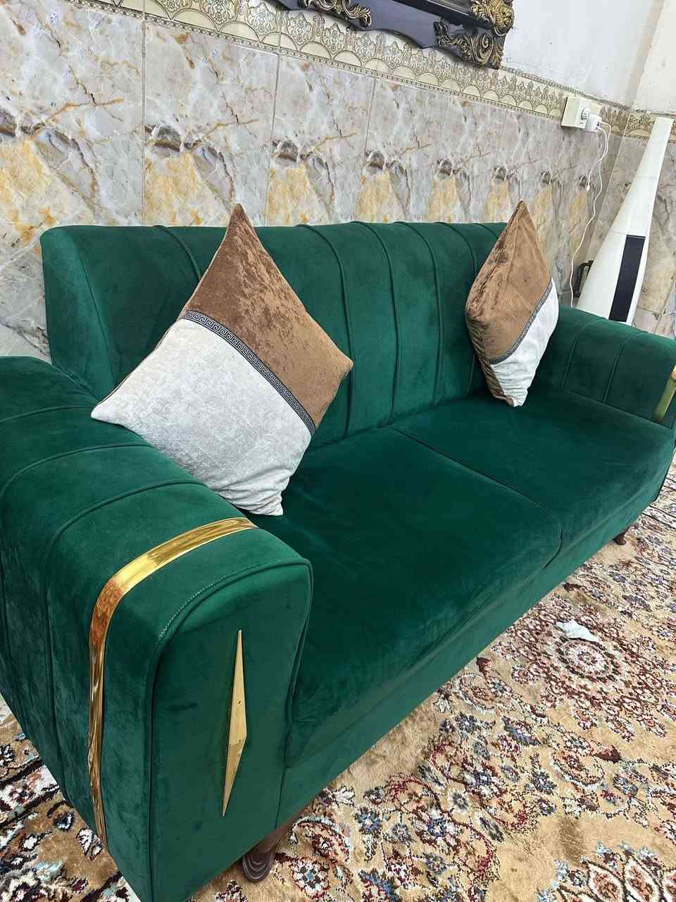 تخم ١٠ مقاعد ما صار سنة من اشتريته اخو الجديد رايدته ب٤٠٠
مكاني الاسكان شارع المخازن مقابيل اسواق طيبة


**إذا كنت صاحب هذا الإعلان وتريد حذفه لأي سبب، رجاءا أرسل رسالة إلى الدعم الفني**