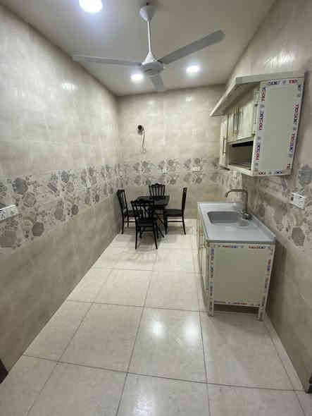 🏦 شقة طابق ثالث حديثة للايجار ( بدون اثاث)

🔹التفاصيل: صالة ومطبخ وغرفتين نوم واحده ماستر وحمام عدد 2

📍العنوان :- المنصور / الداوودي - شارع مرطبات جيلاتو

- عائلة او موظف محترم -

سعر الايجار 700 الف، تصويرها متوفر 

للأستفسار واتساب او الاتصال : ***********
