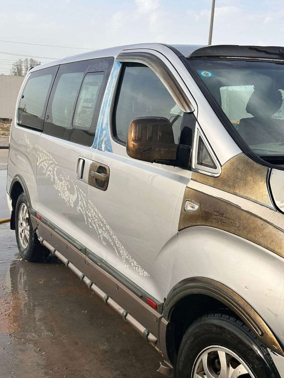 ستاركس رقم بصره دولي باسمي 
محرك 7 سبلاين خير من الله 
كير اوتو 
سياره ما ناقصه شي طكهه واطلع للزياره
شاشه مسجل ايباد
تبريد شغال 
تحكم ستيرن
العنوان بصره ابي الخصيب 
تواصل على واتس اب 
*********** البصرة, العراق
