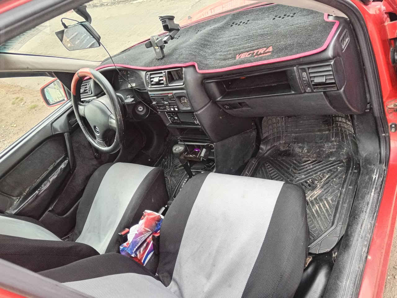 السلام عليكم
فكترا للبيع حجم ٢٠ اتوماتيك موديل ٩١
محرك كير شرط سياره جهز كل شي شغال تدفيه كهربايت كل شغال كربون بيه
***********
***********
