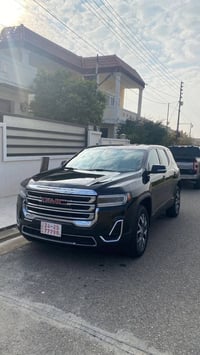 اكاديا 2023 مواصفات عادية  محرك 4 سلندر   ماشية 33mi  باب سايق مبدل نف...