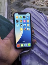 ايفون اكس ار جهاز كلش نضيف كلة شغال مكفول مامبدل ي شي بطارية 76 جهاز ب...