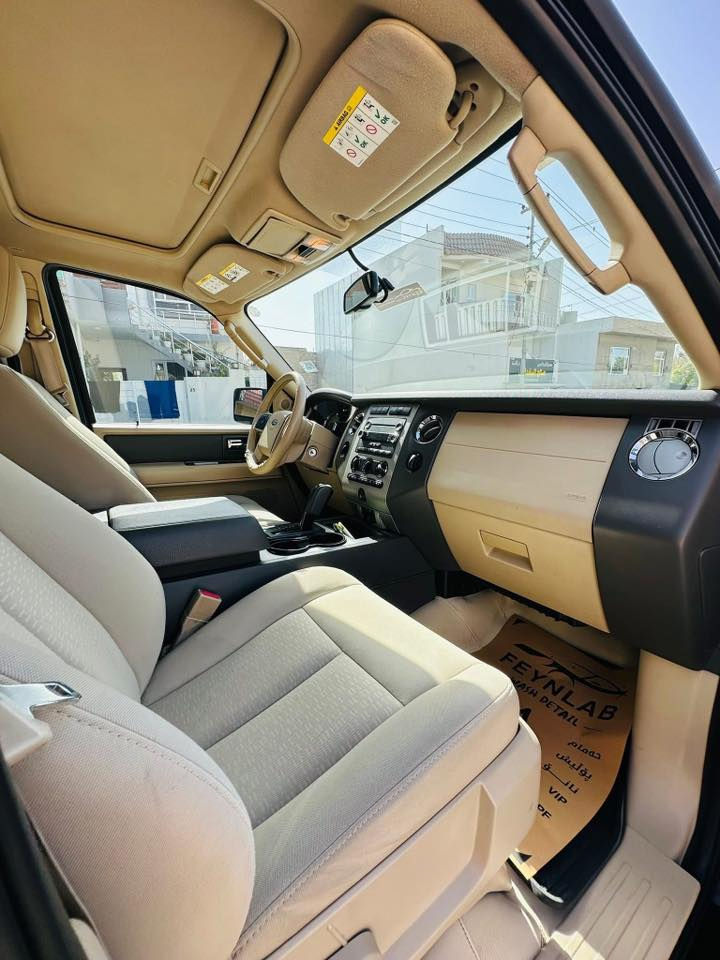 للبيع: فورد إكسبدشن XLT موديل 2013
الموقع: السليمانية
السيارة وارد شركة نيفا، النسخة المرغوبة والمصممة خصيصاً لأجواء العراق.
"ماكو انظف من هاي السيارة بكل العراق، قطعة نادرة ومخصوصة لعشاق الإكسبدشن"

المواصفات التفصيلية:
• البدي: بدون أي حادث أو صبغ، مكفولة من الدعامية للدعامية.
• المحرك والجير: بشرط الفحص والضمان.
• المقاعد: ثلاثة صفوف (تلاث كشنات).
• السقف: سلايد رووف (فتحة).
• التحكم: تحكم ستيرن كامل مع مثبت سرعة.

• المسافة المقطوعة: 95 ألف مايل فقط (السيارة بحالة الوكالة ومو تعبانة).

• الحالة العامة: مشية ناعمة وهادئة، جاهزة من كل النواحي وما تحتاج أي مصاريف.

السعر المطلوب: 210 ورقة (شدتين وعشر أوراق)
للتواصل والاستفسار: ***********
