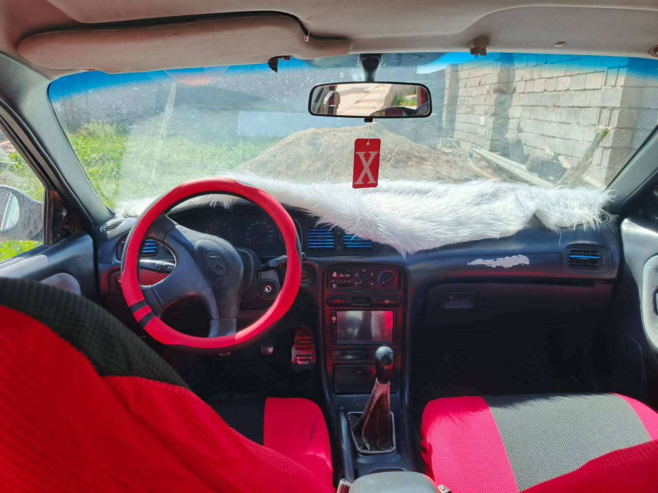 السلام عليكم
متاح سوناتا تو موديل 1994 سياره جاهزه وبلاديه بدون صبغ بدون ضربه  كهربائيات شغاله صدر جديد باتري نضيف تايرات نضيفه رقم بغداد  كير عادي شرط التحويل السعر 38 وبيها مجال للشراي وميتعبني مكان السياره ديالئ المقداديه للستفسار ***********
