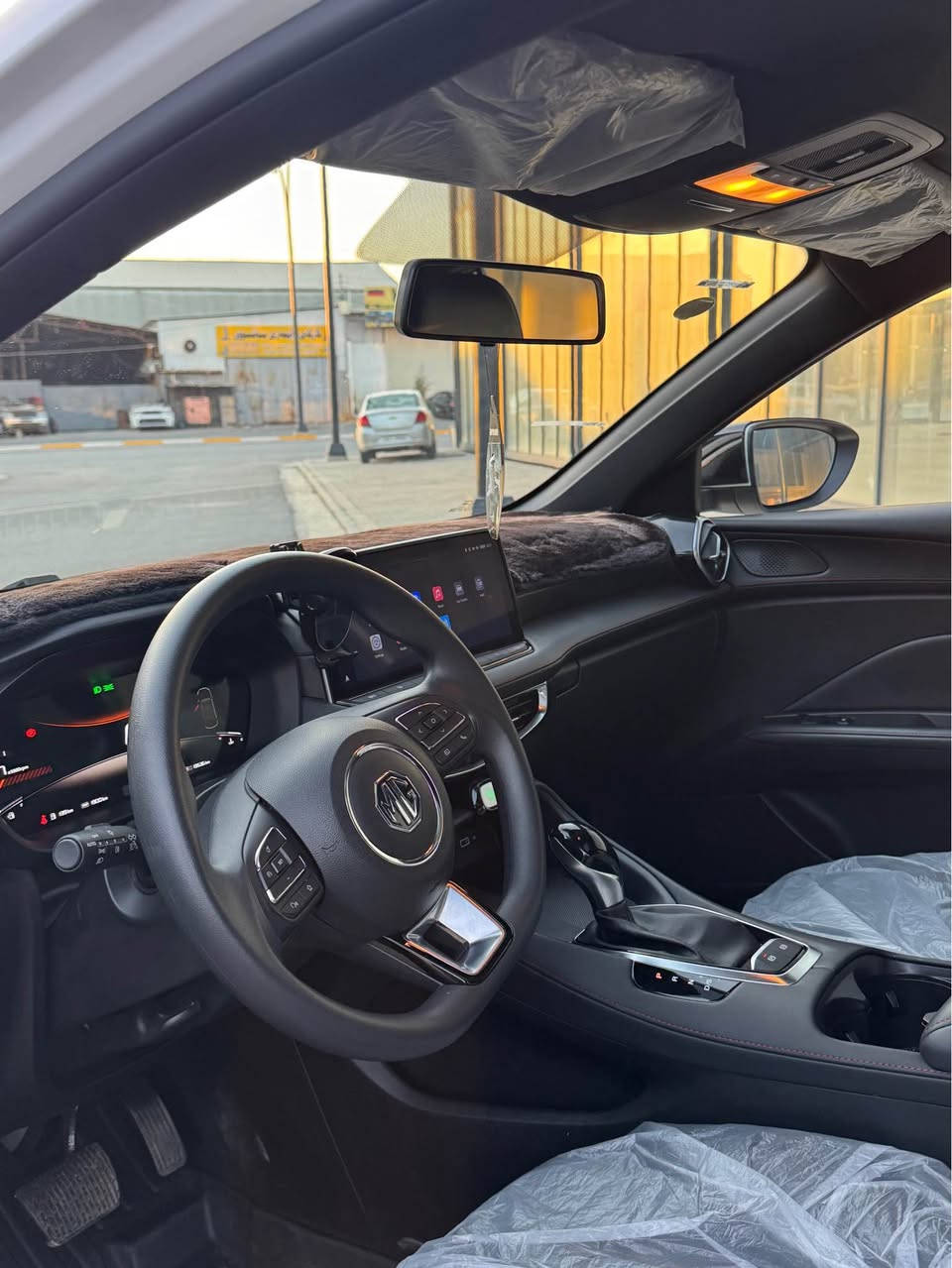 MG GT 2025 SPORT 
 ئێمجی جیتی ٢٠٢٥ سپۆرت فوول مواسەفات

ماشاءاللە نموونەی جوانی و تازەییە تەنها ١٣،٠٠٠ هەزار ڕۆشتووە
کامل جوانکاری بۆ کراوە و گاعی KQD بۆ کراوە

مواسەفات:سڵایت، ٣٦٠ پلە کامێرا، کارپلەی، تەحدید سورعە، ئاوینە شەفت، دوو بەسمە بیلادی، یەدە بەسمە

بۆیاخ: دەعامی بۆ دەعامی بە شەرت هیچی نییە چاڵیش نییە
کامل سێرڤس کراوە ڕۆنی گۆڕاوە تایەی چوار تایەی بیلادی خراوەتە ژێری

تەبرید، کارەبایات، گێڕ و مەکینە بە شەرت
گێڕ و مەکینە بە شەرت نەکراوەتەوە 

تەحویل غرامە وەکالەت بە شەرت
ڕەقەم و سەنەوی تا ٢٠٣١ تازەیە
ناونیشان: سلیمانی
ڕەقەم: هەڵەبجە 

نرخ:١٢٤ گەڵا و معامەلەیەکی برایانە
پەیوەندی:
*********** WhatsApp 
*********** السليمانية, العراق
