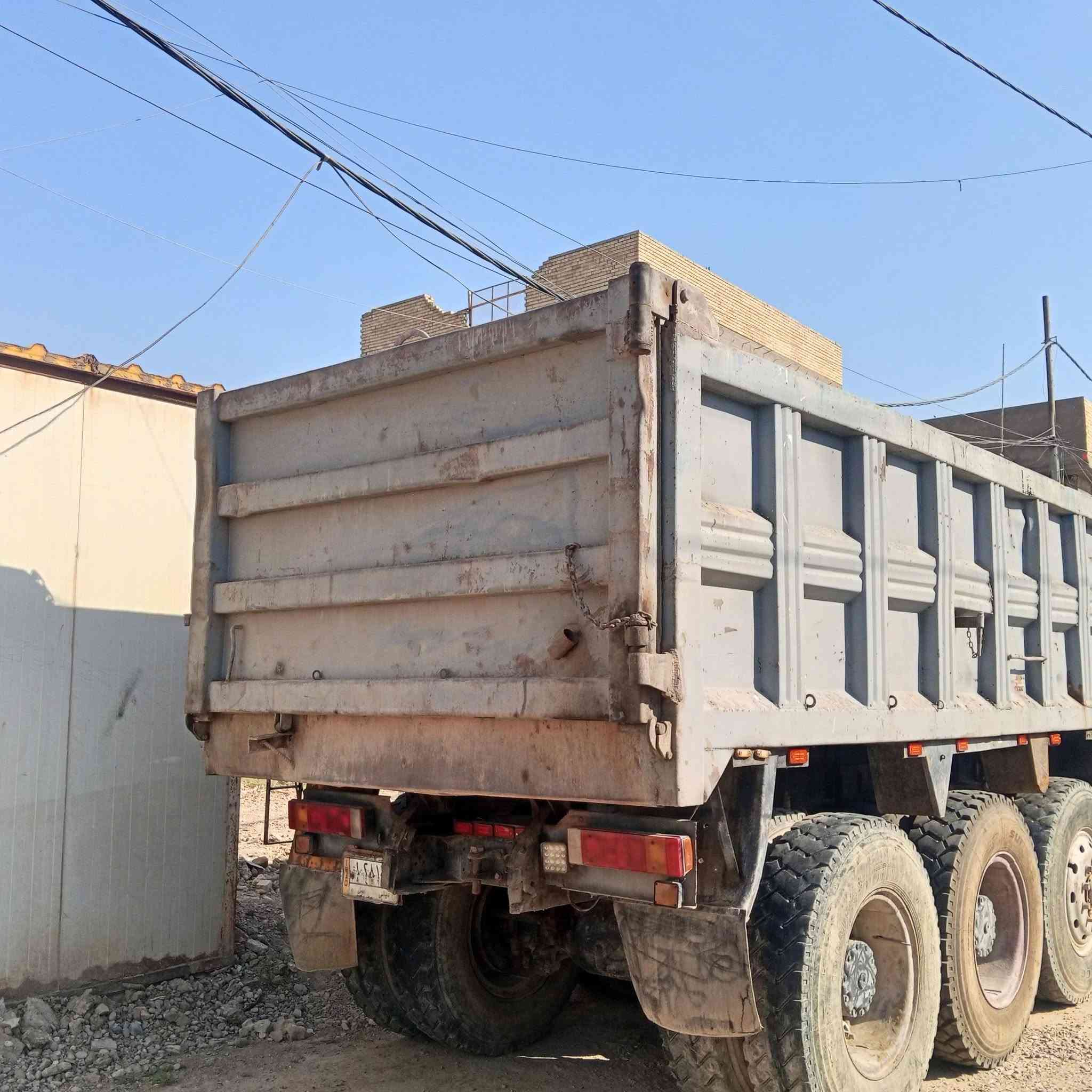 اسكانيه موديل ٨٦رقم ديالى إنكليزي شرط التحويل السيارة بغداد كير مكينه اكسل تخم تاير شاصي خير من الله جاهز للعمل السعر 220 هاتف ***********
