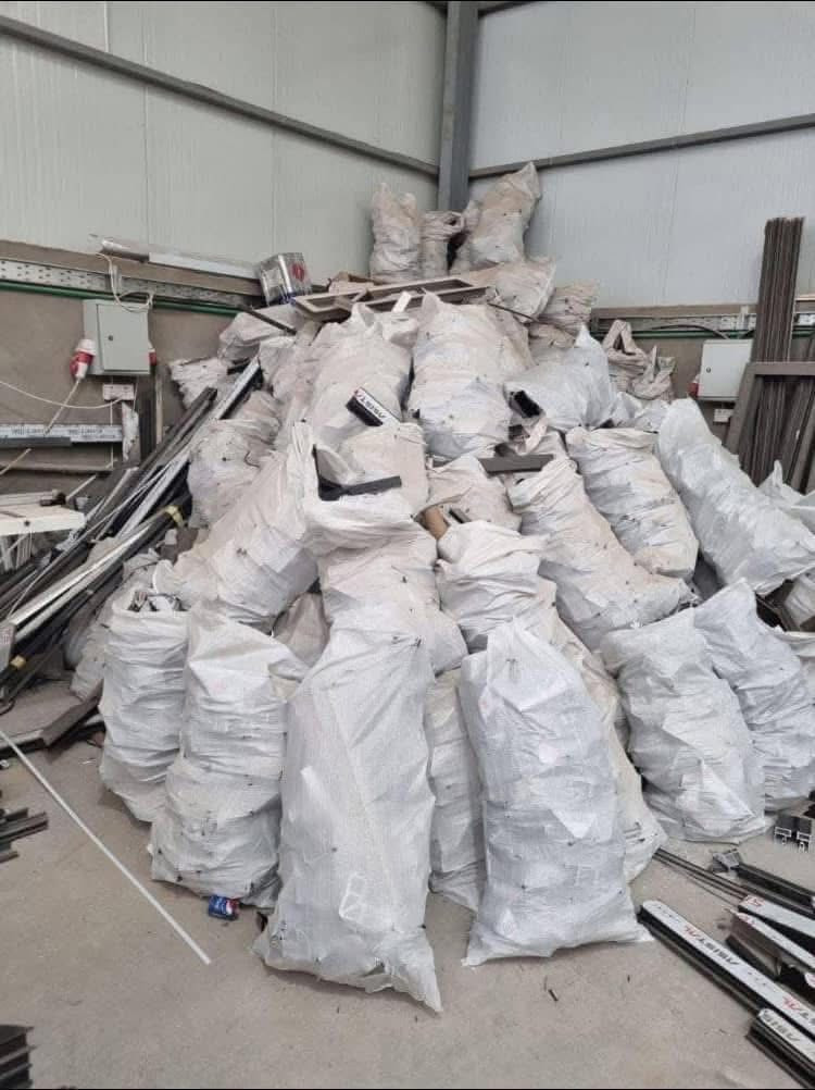 السلام عليكم اشتري فضلات الامنيوم وال pvc بسعار تنافسيه ويان متكون بغداد ومحافظات كميه فقط عليك تخابر واني خادم متواجدين واتساب  
***********
***********
