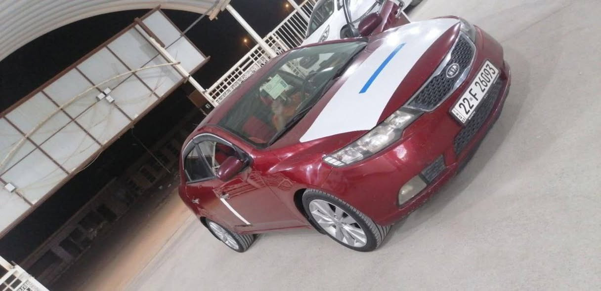 سيراتو موديل 12 بسمي مابيها ضربه فقط باردات بسيطه وسونار عندي مكاني نجف
سعر 93


**إذا كنت صاحب هذا الإعلان وتريد حذفه لأي سبب، رجاءا أرسل رسالة إلى الدعم الفني**