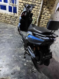 ماطور شحن • بطاريات 10 ونص • رمادي خمسه كيلو