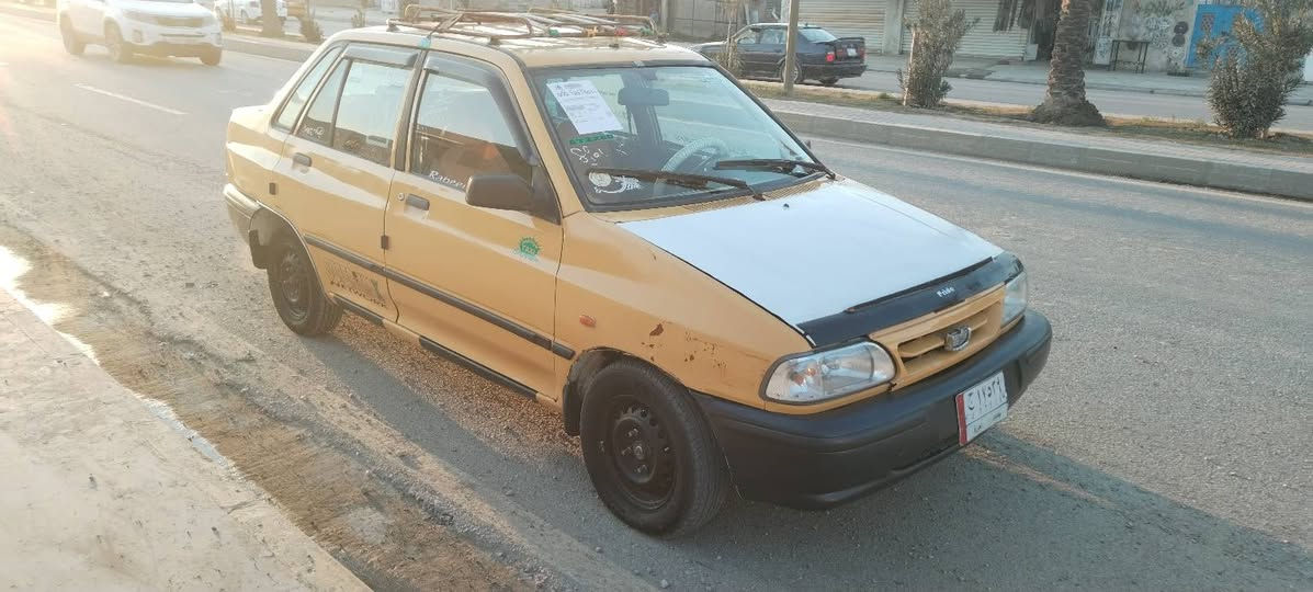 السلام عليكم
للبيع 2011 سعرها 24كاربون بانزين شرط التحويل الوكاله عليها هيئه 400تنزل من سعرها مكاني الايمن ***********

***********
