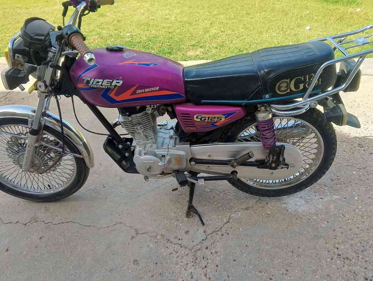 للبيع درجه تايكر موديل 25 اوراق كامله مكفوله السعر 600 وبيها مجال  وتصال *********** مكان بابل سدت الهنديه المهناويه
