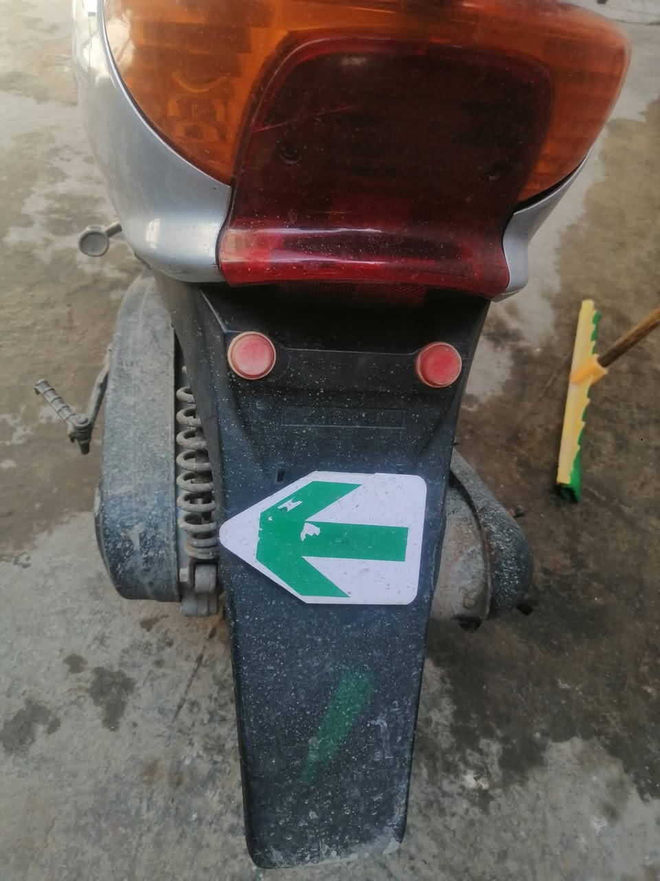 للبيع او مراوس بسكنس ونطي فرق كامله نقص بس الاشاير الكدام  سلف هندر السعر 200 المكان الحسينيه راشيديه


**إذا كنت صاحب هذا الإعلان وتريد حذفه لأي سبب، رجاءا أرسل رسالة إلى الدعم الفني**