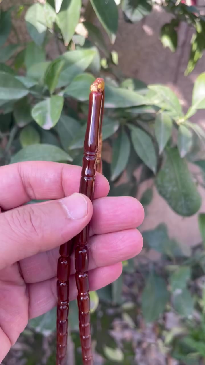 مسابح من قلم الماني انتيك عدد اثنين
خراطة الموصل
سمك القلم ٨ ملم
عدد الخرز لكل واحدة ٣٩
الاتصال على الخاص


**إذا كنت صاحب هذا الإعلان وتريد حذفه لأي سبب، رجاءا أرسل رسالة إلى الدعم الفني**