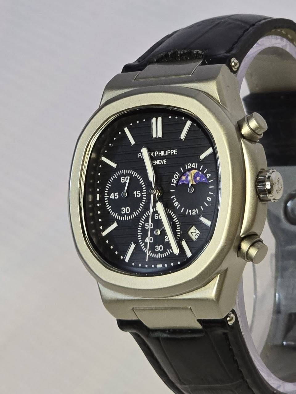 باتك فلبPatek Philippe
تحفه فنيه تتخطى مفهوم الوقت 
مكينة كوارتز ستوبوج (جميع السناتر شغالة)
الميناء اسود فخم بدزاين عصري فول لامينوس ارقام واميال 
زجاج معدني مقاوم للخدش 
نظام شمسي قمري شغال
منفذ تاريخ شهري
الهيكل مصنوع من التيتانيوم 
مختمة من كل مكان
سير جلد مختم 
قفل فراشة اصلي + قطر 43

السعر :- 35 الف ع اول تم 
للحجز والاستفسار يرجى الاعتماد خاص


**إذا كنت صاحب هذا الإعلان وتريد حذفه لأي سبب، رجاءا أرسل رسالة إلى الدعم الفني**