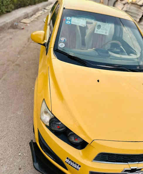 السلام عليكم
للبيع شوفرليت سونك 
موديل2012 وارد خليجي
مكينه1600 انسه الصرف
كير 5 نمر ميكانيكي
رقم انكليزي الجديد مصفره هيئه وغرامه 
السياره عله وضع الشركه حتى المسجل بلادي 
صدر خير من الله
السياره كامله دوشمه ارضيه وكشنات
كهربائيات كله شغاله 
كلوب سيرفس ممشتغل بل سياره بيه طخه خفيفه بل جاملغ لمامي ومصلح نفسه بدون دواخل مكان السياره بغداد سعر 64 وبيه مجال قليل
وهذه رقمي ***********
