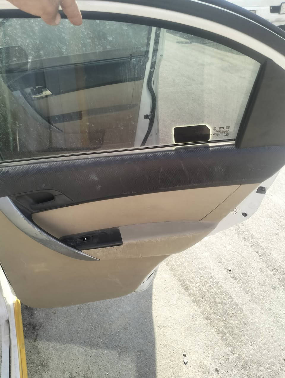 السلام عليكم غراض افيو للبيع عنواني الديوانية للستفسار ***********ابطاين بور ونواعم وياهن
