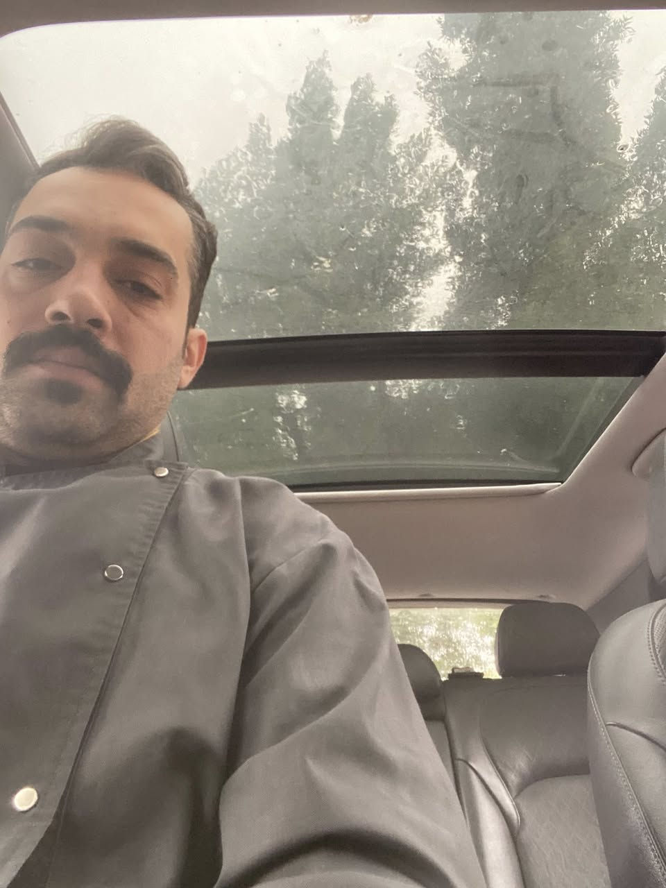 النترا 2020 هاتشباك 
وارد امريكي كلين بدون حادث
قطعتين صبغ اثر خدوش 
فول مواصفات 
بانوراما
بصمة
كشن كهرباء 
كشنات جلد
شاشة كبيرة
حساسات
رادارات جانبي فقط
محرك 2000 gdi
كير at
كير ومحرك بحالة ممتازة
سحب ومشي وتسارع كلش قوي 
ع الطبيعي 
بيها نضام سبورت
ماشية 53 الف ميل
بين قوسين سيارة رياضي وعائلي ترهم مو مال تكسي
اني مداريها كلة محسن ودهن موتل لان متتحمل العادي 
معروضة ب135 ورقة 
***********
