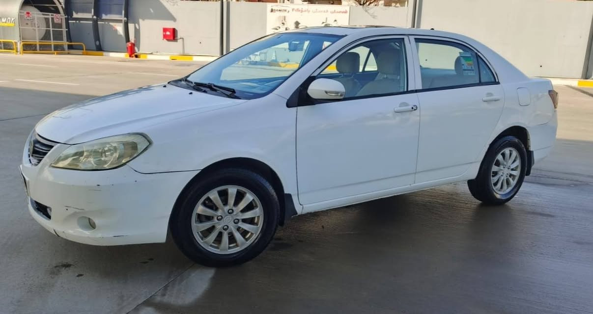 بی وای دی G3 مۆدێل 2013 فول مواسەفات 
گێر ئۆتۆماتیک 
شەشە ئایپاد
، سڵاید ، ABS ، جام کارەبایی
گێڕ و مەکینە کرۆلا ،
مەسروفی تیانیە ، بەشەرتی فیتەر
ڕەقەم بەغدایە سەنەوی پلاستیک 
بەشەرتی ئەوەلیات و وەکالەی لە گەڵە

سـعـر : لە کۆمێنت داوابکە ڕاستەوخۆ بۆت دێت 📥 

گێر و مەکیەنەی بەشەرت 
هیچ کێشەیەکی تێدا نییە 

ژمارەی خاوەنەکەی 
***********
