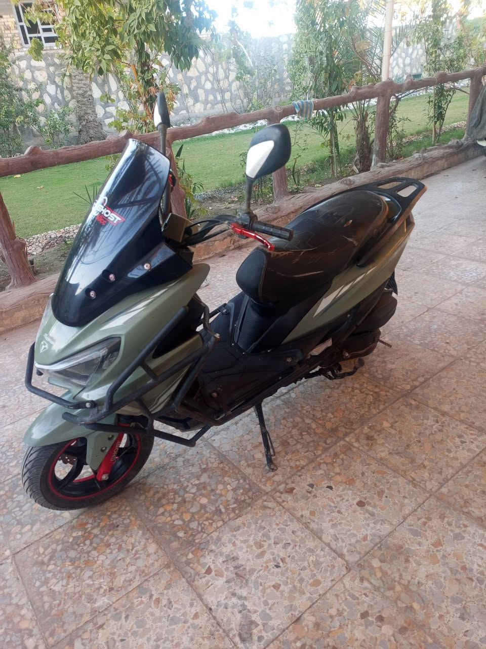 دراجه سكنس للبيع
دراجه طالعه من الوكيل بشهر 7 /2025
كلش جديده دشبول الكتروني 
كله شغاله نكره سلف هندر كهربائيات مابيه نقص ولا كلوب 
مكينه برغي واحد ممفتوح بيه وبلاديه وخرسه 
شلعه ومعدل خير من الله 
السعر325وبيه مجال حك الجيه 
مكاني حله ابو غرق 
***********
