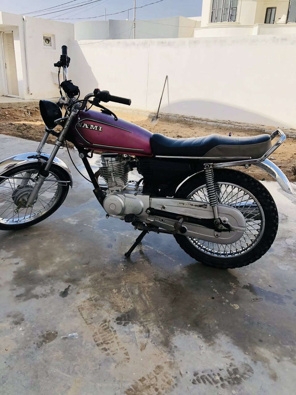 سلام عليكم  دراجه البيع مكني حيدريه نجف   اصولي دراجه نضيفه وجاهزه ماعايزه برغي لا تنقيص ولا تبخير سعر300او بيه مجل ‭.  .  0783 597 0907‬
